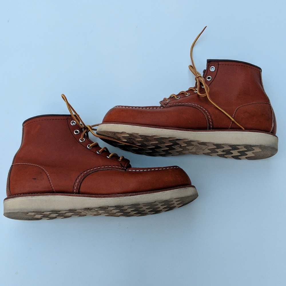 SALE!!! Great condition Red Wing moc toe boots 10D